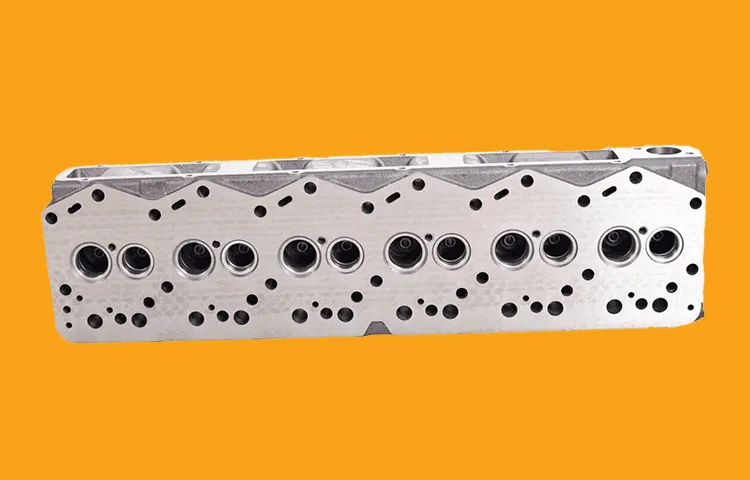 CYLINDER HEAD 6137-12-1600